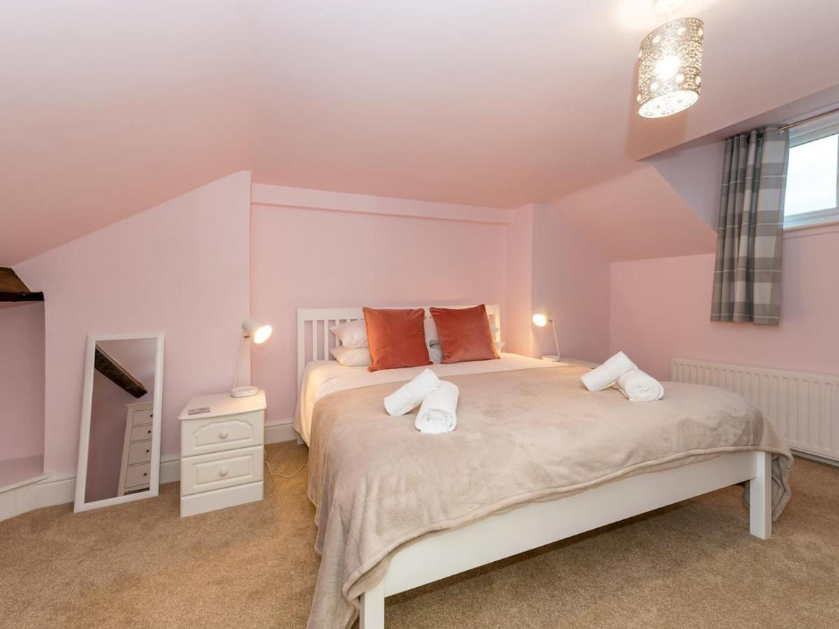Pass The Keys 3 Storey Townhouse Shrewsbury Exteriér fotografie