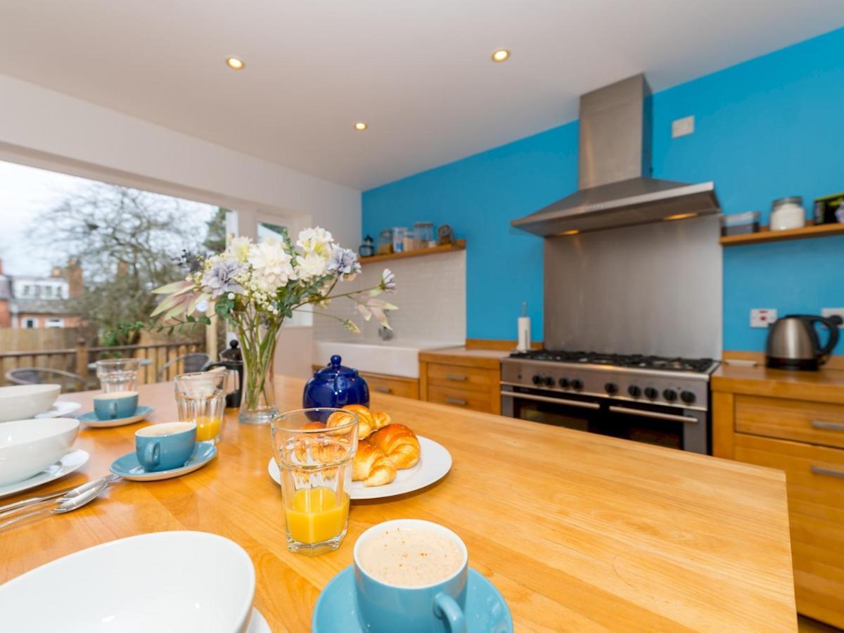 Pass The Keys 3 Storey Townhouse Shrewsbury Exteriér fotografie